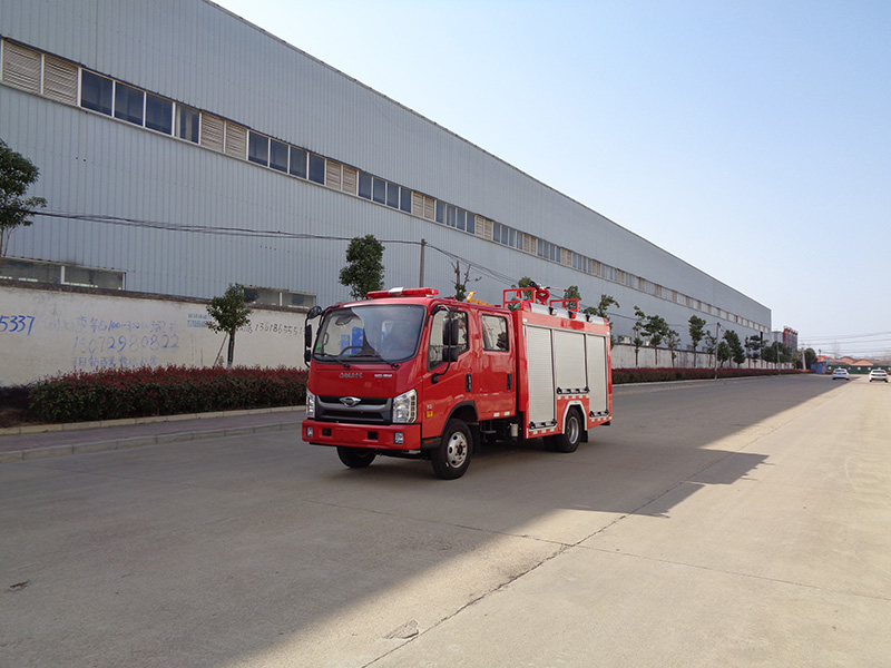 XZL5071GXFSG25B6型水罐消防车